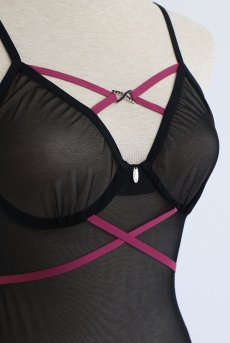 画像22: Novenes chemise  |スリップドレス＆タンガ（ワイヤーあり・シースルー・ブラック） | Obsessive 高級Sexyランジェリー【即日発送・サイズ交換NG・メール便対象】輸入下着・ランジェリー   (22)