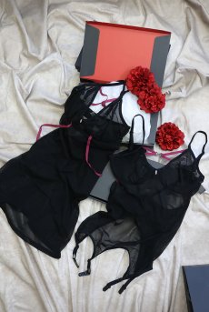 画像26: Novenes chemise  |スリップドレス＆タンガ（ワイヤーあり・シースルー・ブラック） | Obsessive 高級Sexyランジェリー【即日発送・サイズ交換NG・メール便対象】輸入下着・ランジェリー   (26)