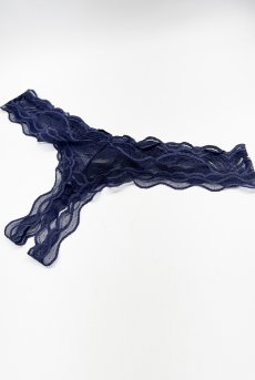 画像5: Nightly Blue crotchless thong |クロッチレスタンガ（オープンクロッチ・シースルー・ネイビー） | Obsessive 高級Sexyランジェリー【即日発送・サイズ交換NG・メール便対象】輸入下着・ランジェリー   (5)