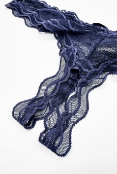 画像6: Nightly Blue crotchless thong |クロッチレスタンガ（オープンクロッチ・シースルー・ネイビー） | Obsessive 高級Sexyランジェリー【即日発送・サイズ交換NG・メール便対象】輸入下着・ランジェリー   (6)