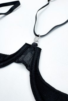 画像12: Olianna 2-pcs crotchless set｜ブラ＆クロッチレスタンガ2点セット（ワイヤーあり・オープンクロッチ・ブラック） | Obsessive 高級Sexyランジェリー【即日発送・サイズ交換NG・メール便対象】輸入下着・ランジェリー   (12)