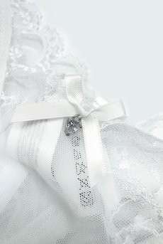 画像16: Weddya 3-pcs set｜ショーツ２種付き！ブラ＆オープンクロッチタンガ＆Tバックショーツ３点セット（ワイヤーなし・ホルターネック・シースルー・ホワイト） | Obsessive 高級Sexyランジェリー【即日発送・サイズ交換NG・メール便対象】輸入下着・ランジェリー   (16)