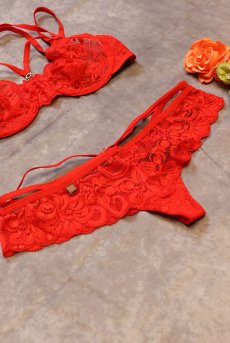 画像23: 860 set 3 red | Wストラップの一枚レースブラ＆Tバックセット・ノンパテッドブラ・ストラッピー・ストレッチレース・ローズ柄・朱レッド   | 高級Sexyランジェリー Obsessive【即日発送・サイズ交換NG・メール便対象】輸入下着・ランジェリー   (23)