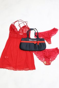画像6: 数量限定｜SCANDAL-Xmas-set-B｜X'masコフレ｜手提げバッグ＆華やぎランジェリーセット｜ベビードール＆ショーツ2種類入り｜レッド・赤｜Sawrenサブレン輸入下着・高級ランジェリー（再入荷なし） (6)
