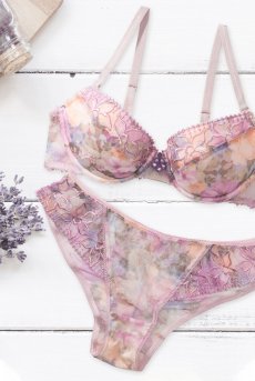 画像7: 在庫限り｜LAVENDER brief  | ノーマルショーツ | Sawren サブレン【即日発送・サイズ交換NG・メール便対象】輸入下着・高級ランジェリー  (7)