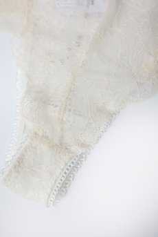 画像14: 在庫限り｜ESQUISSE thong  | タンガ・Ｔバック・エクリュ | Sawren サブレン【即日発送・サイズ交換NG・メール便対象】輸入下着・高級ランジェリー （再入荷なし) (14)