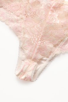 画像16: BLUSH thong  | タンガ・Ｔバック・ピンク×クリーム | Sawren サブレン【即日発送・サイズ交換NG・メール便対象】輸入下着・高級ランジェリー  (16)