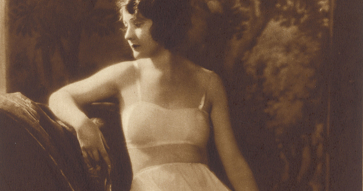 ブラジャーの歴史前編 着物文化の日本でブラジャーが誕生するまで ランジェリーセレクトコラム