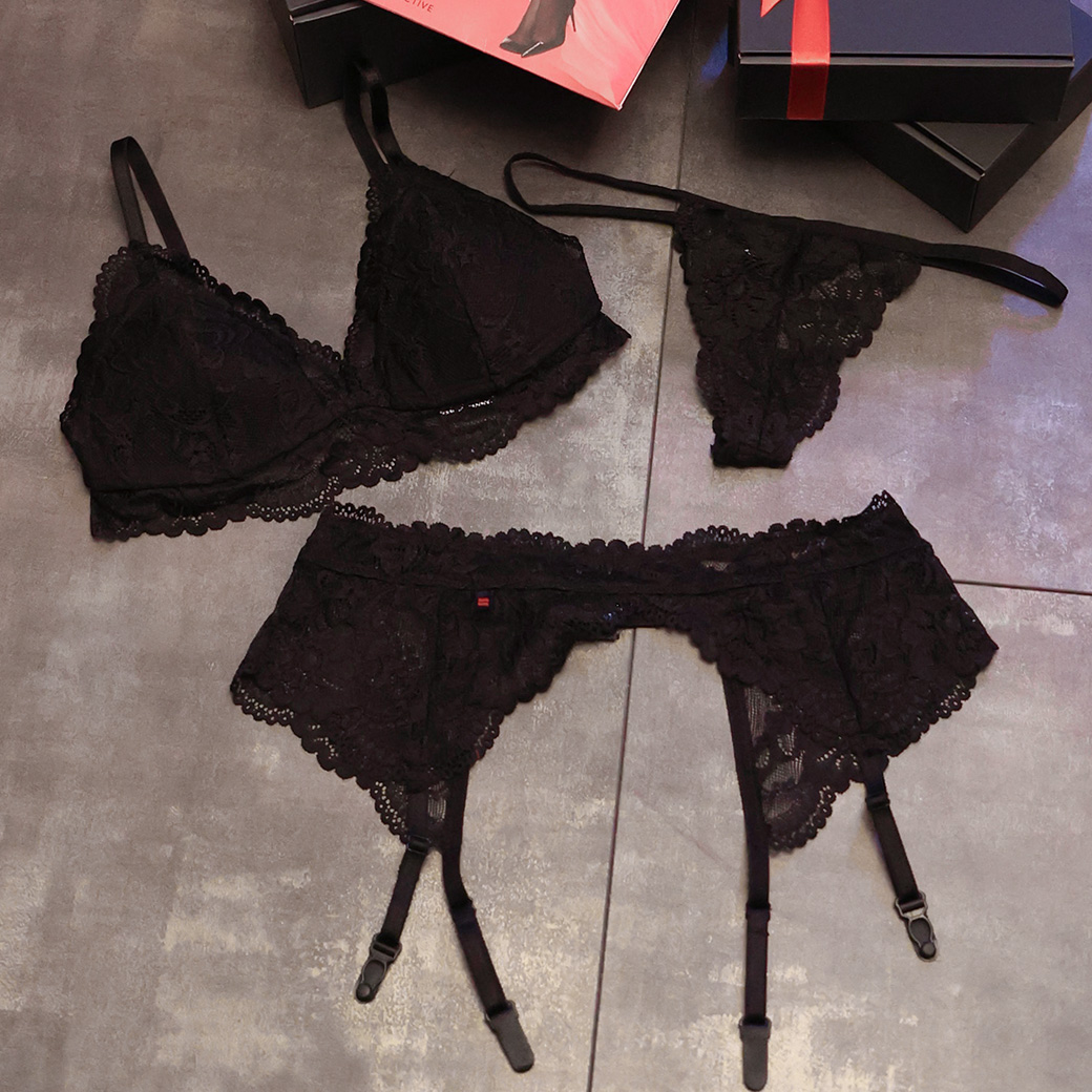 都会的New Sexyで自分にドキドキ！秋のランジェリーStyle
｜スタッフおすすめをクローゼットから！SPLASH
