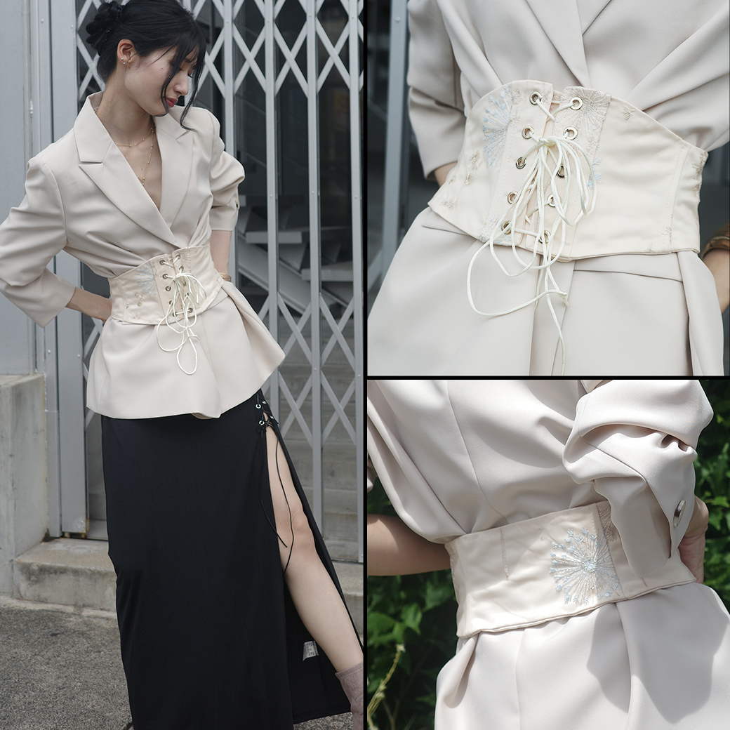 Corset Comeback！秋のコルセットで格上げStyle｜スタッフおすすめをクローゼットから！SPLASH
