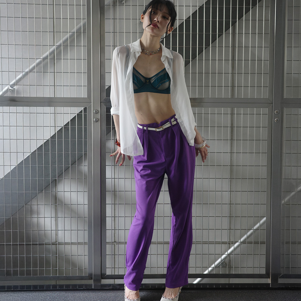 おしゃれ偏差値が上がる、深緑レイヤードの配色テク 
｜スタッフおすすめをクローゼットから！SPLASH