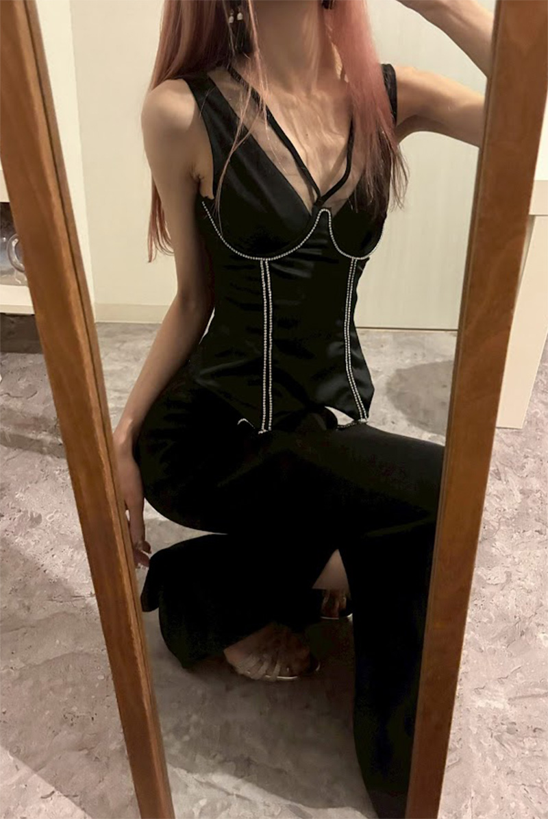 新年プレゼント企画！15,000円以上で華やぎトップスをプレゼント