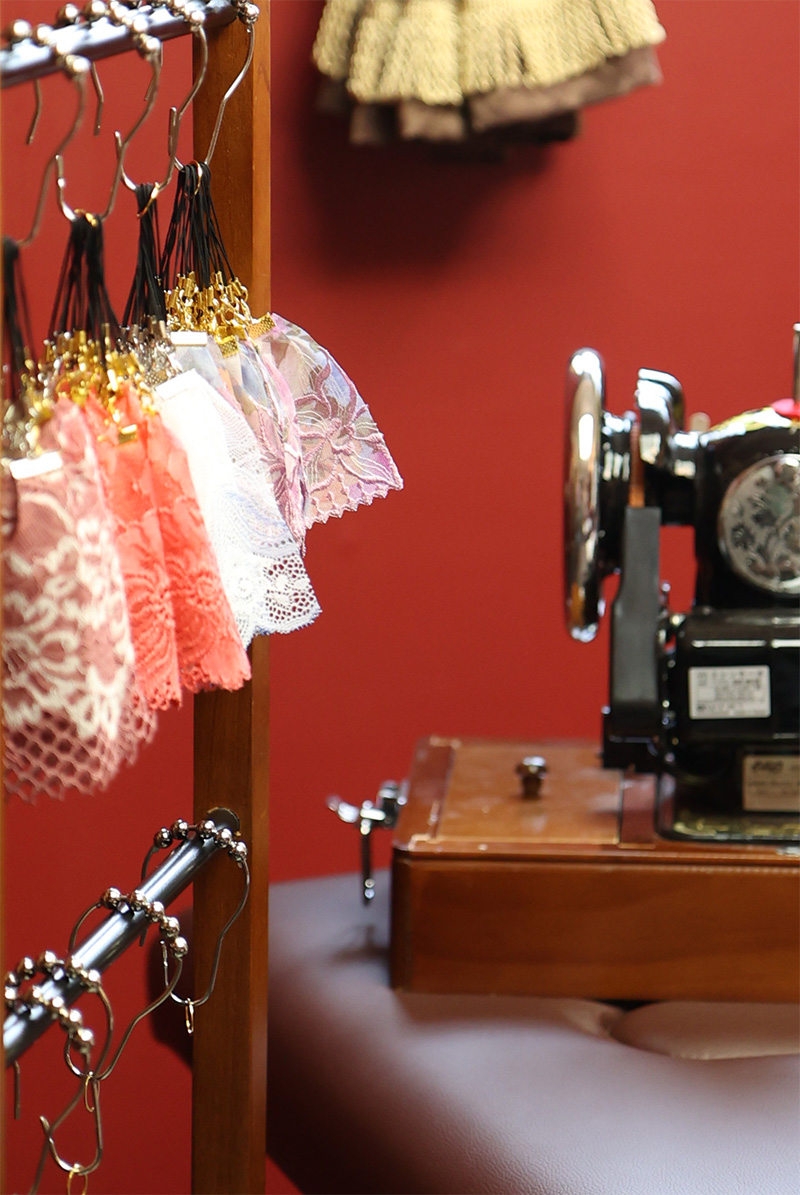 ランジェリーレース|オリジナルチャーム|プレゼント