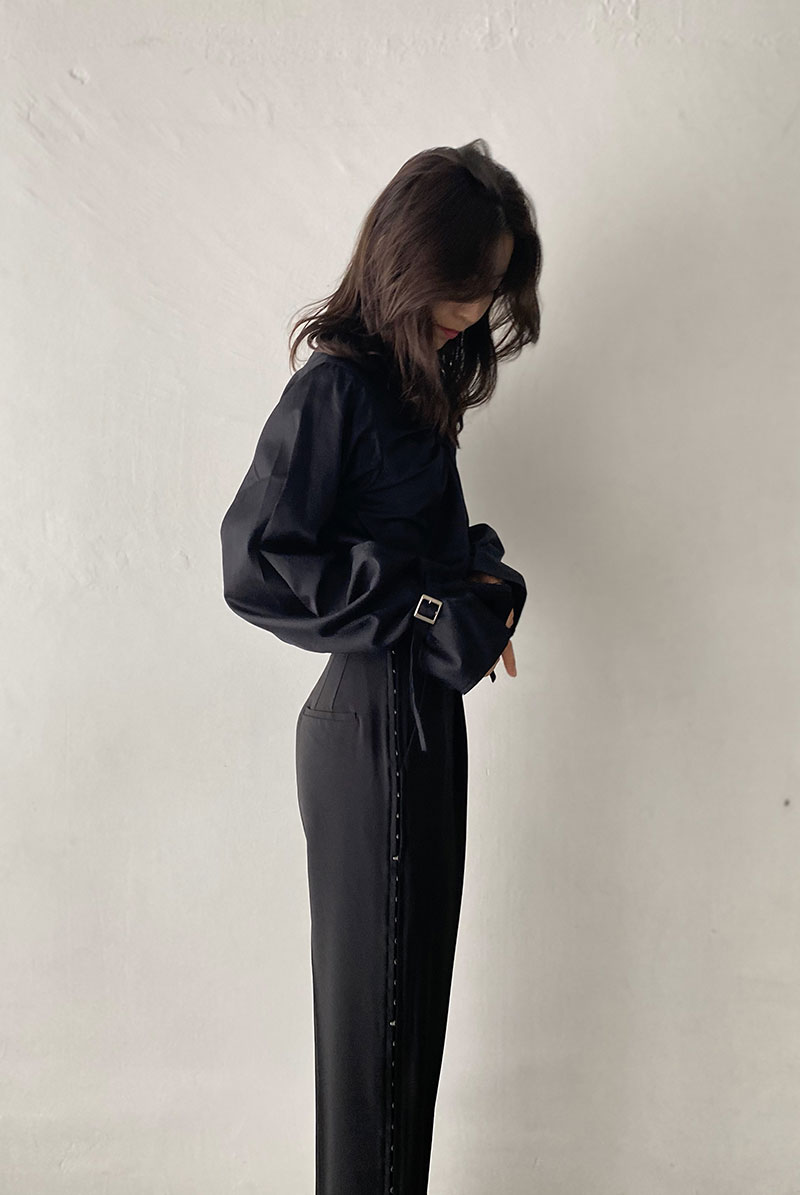 画像8: Desir Front gathers Blouse Basic BK |トップス・ブラウス・ブラック・コットン | Lilose リローズ【サイズ交換NG・クーポン割引対象外】  日本製   (8)