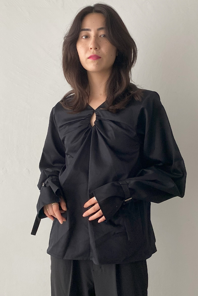 Lilose リローズ トップス CASHIMIRELLA モデル画像